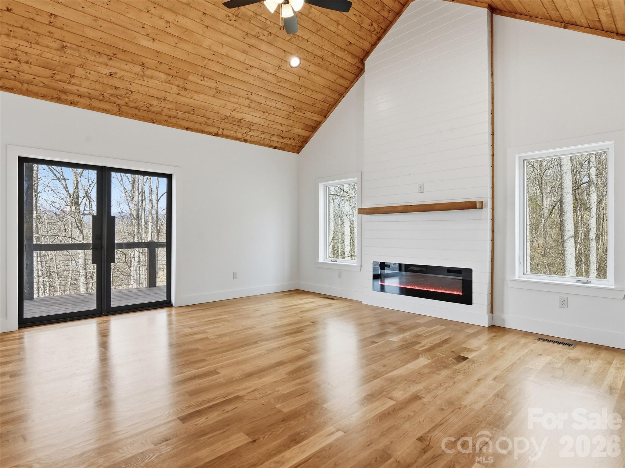 The Ridge At Irontree - Residential