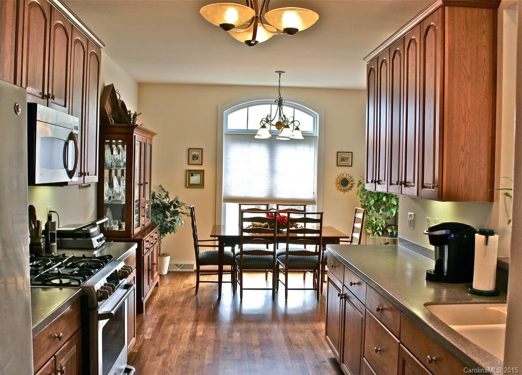 Lake Shore - Residential