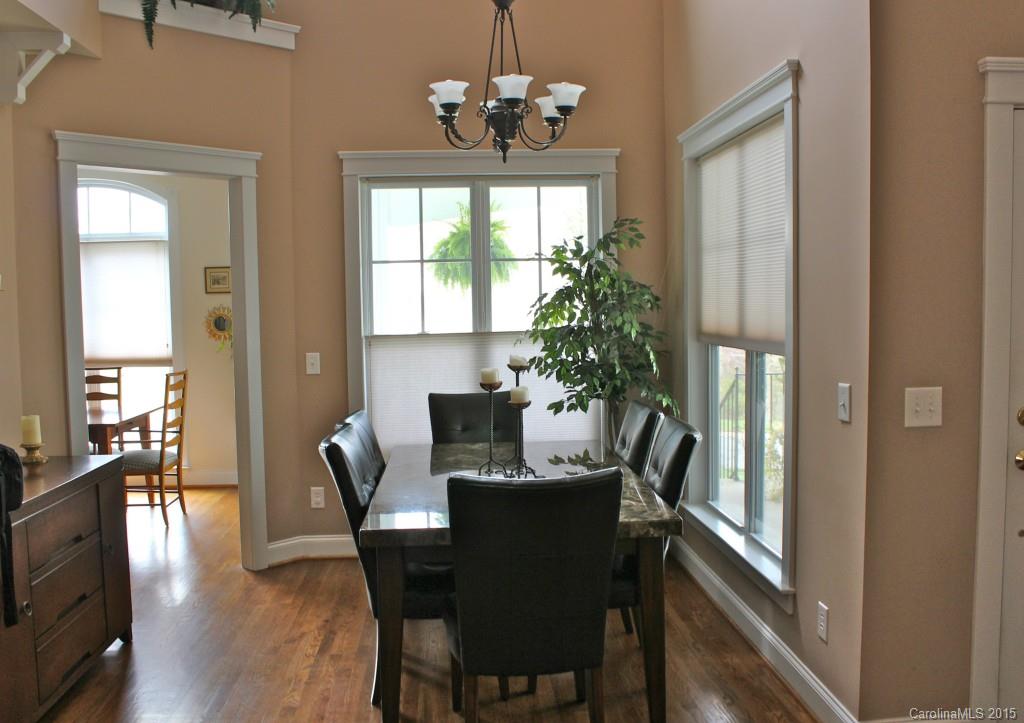 Lake Shore - Residential