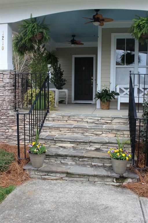 Lake Shore - Residential