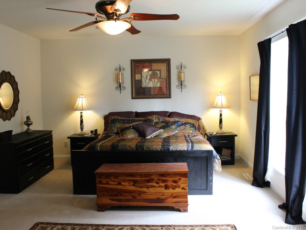 Lake Shore - Residential