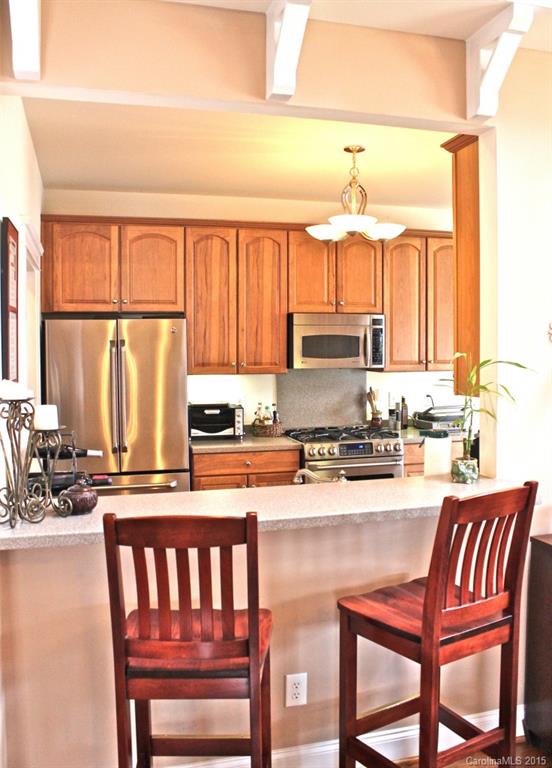 Lake Shore - Residential