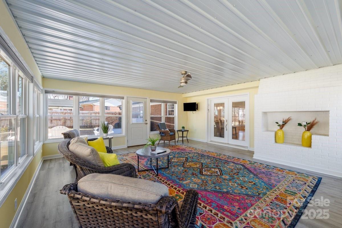 White Oak Acres - Residential