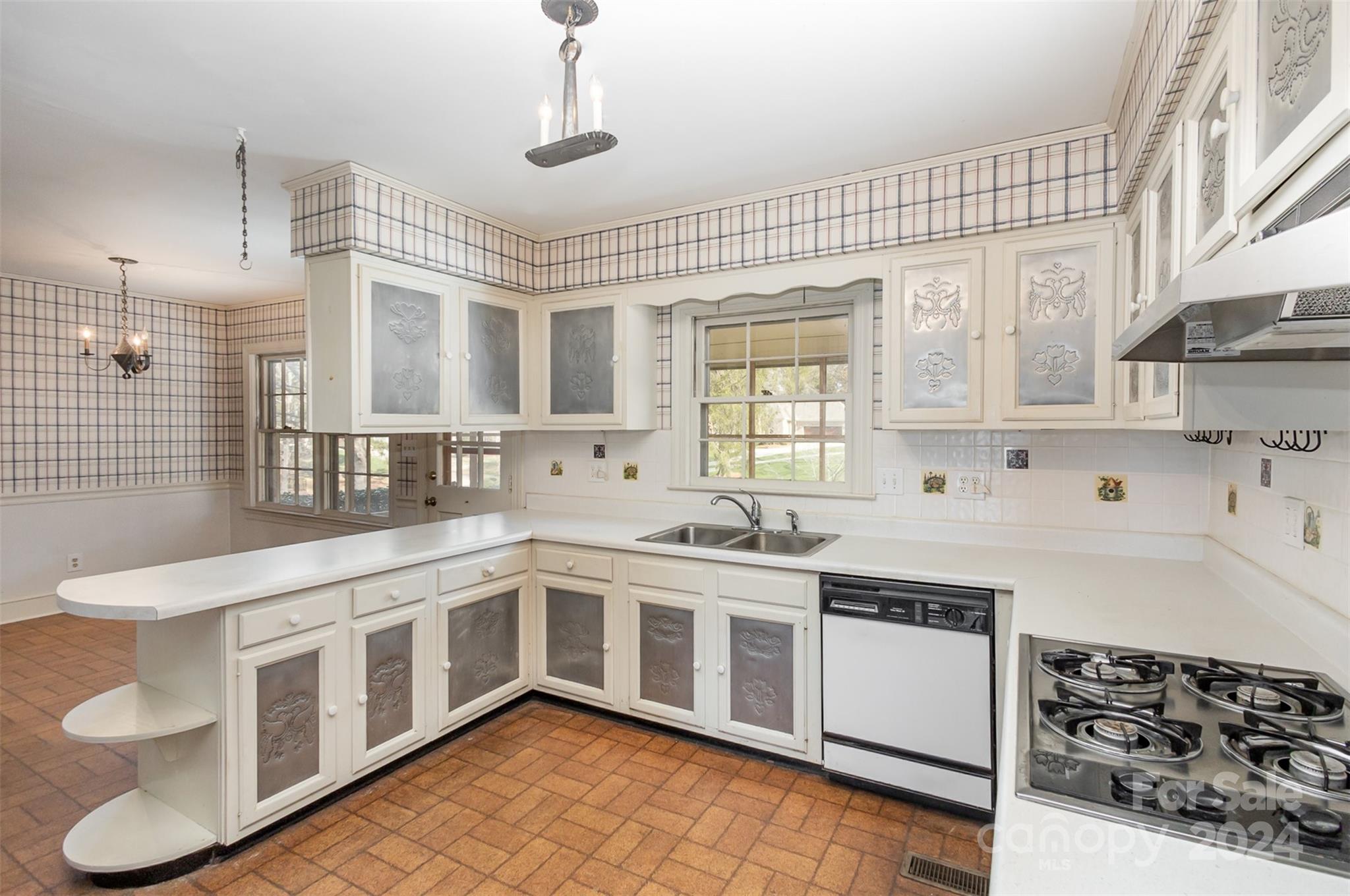 Montibello Crossing - Residential