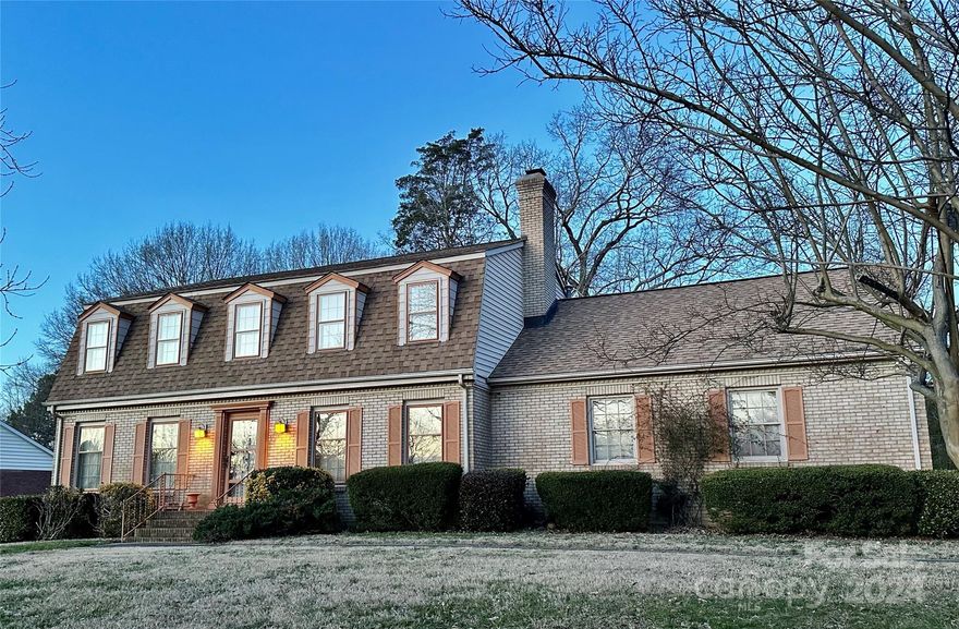 JUST IN TIME TO WALK TO QHCC AND THE WELLS FARGO GOLF TOURNAMENT !!Wonderful full brick 4 bedroom 2.5 bath home in the highly desired Montibello Crossing Neighborhood . Loved as a family home for over 50 years .This custom built full brick home is an entertainers  dream . Great bones and hosts a huge  formal living room  , dining room and kitchen with  large windows plus a cozy den with a fireplace .  Large eat in kitchen opens to a fabulous screened porch  and great yard with mature trees .The high ceilings ,wide stairs and detailed moldings make this a CLASSIC SOUTH CHARLOTTE HOME .This beautiful lot has deep set backs and a 2 car rear load garage - great shop area and ! with a huge turn around/parking pad area .  Split system gas HVAC was installed less than 2 years ago .
Aschosa one year Home warranty conveys to buyers . Welcome home to 4215 Montibello Drive !!