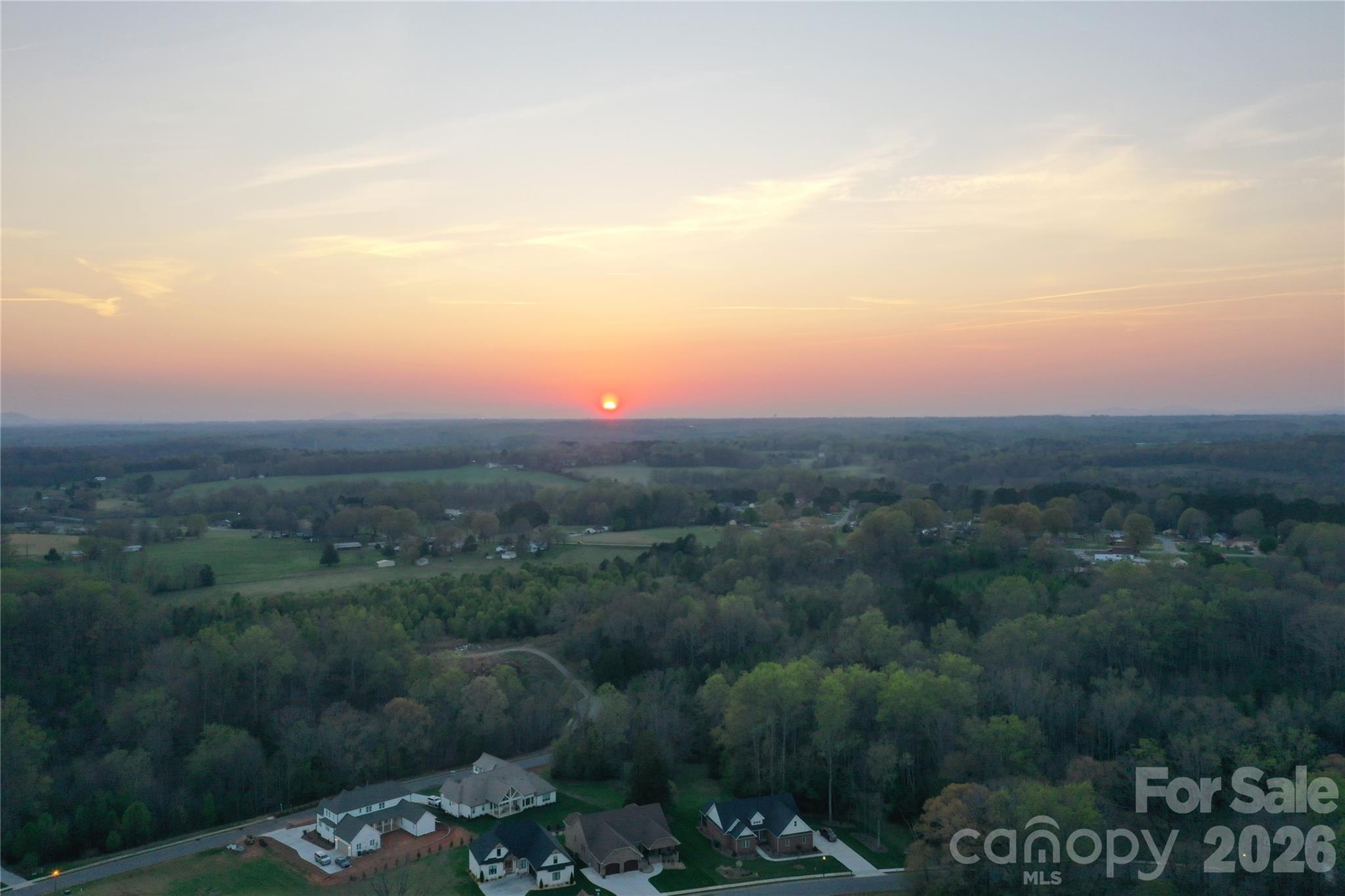 4184 Holly Circle NE