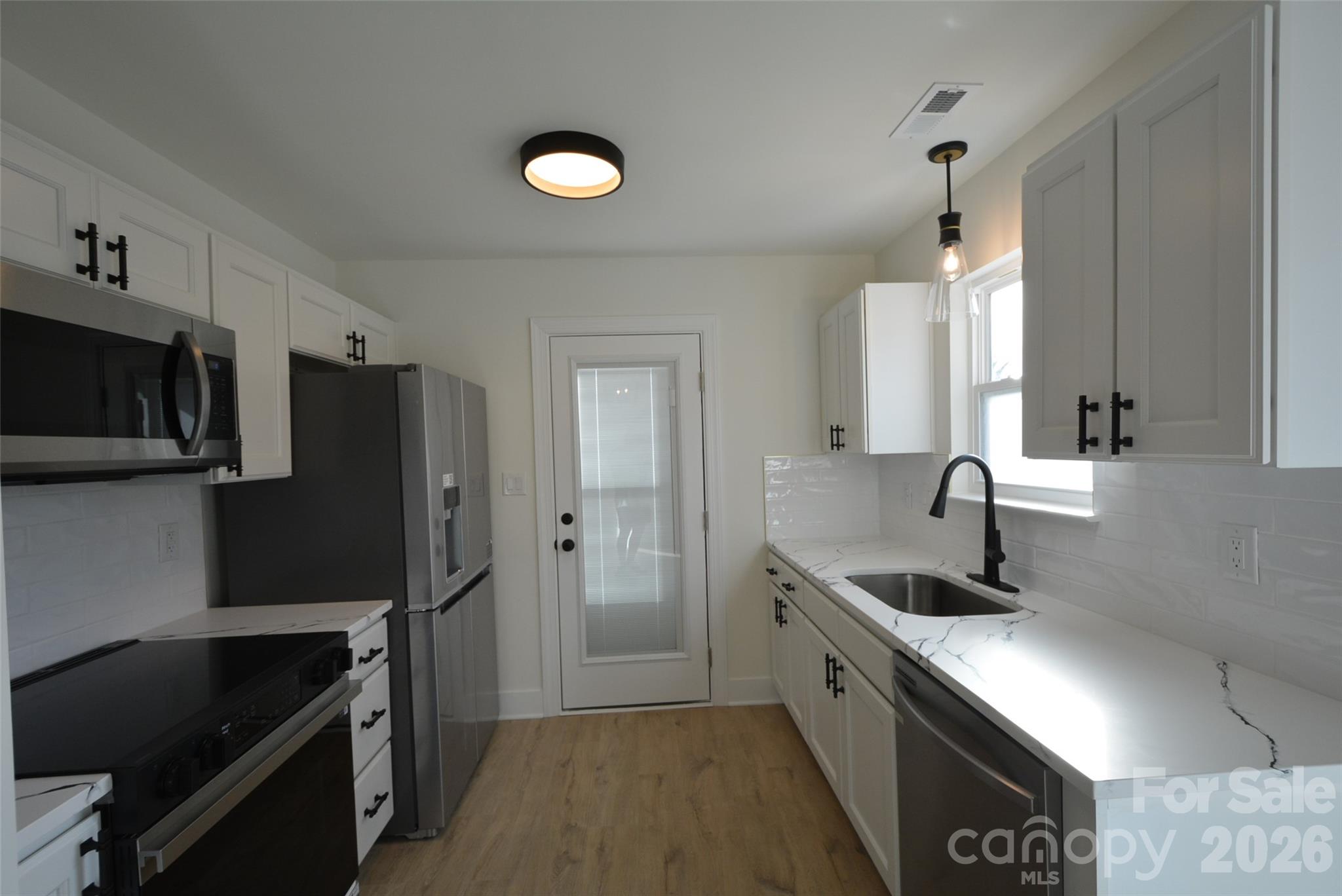 Sullins Creek - Residential