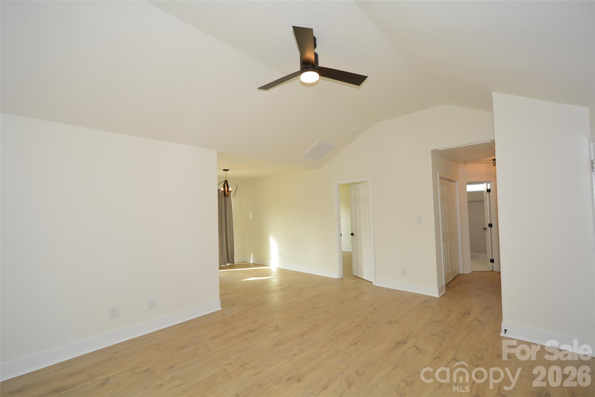 Sullins Creek - Residential