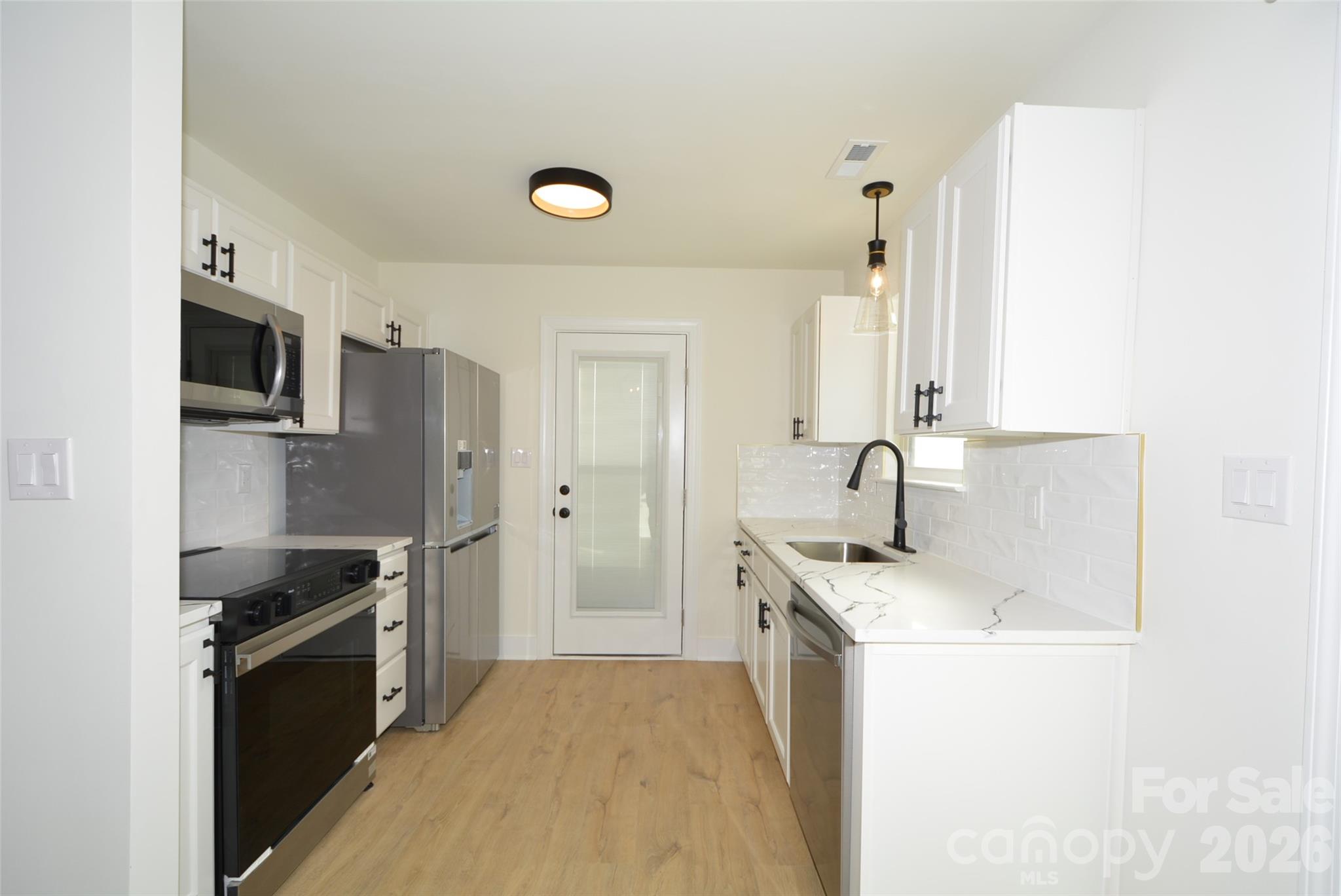 Sullins Creek - Residential