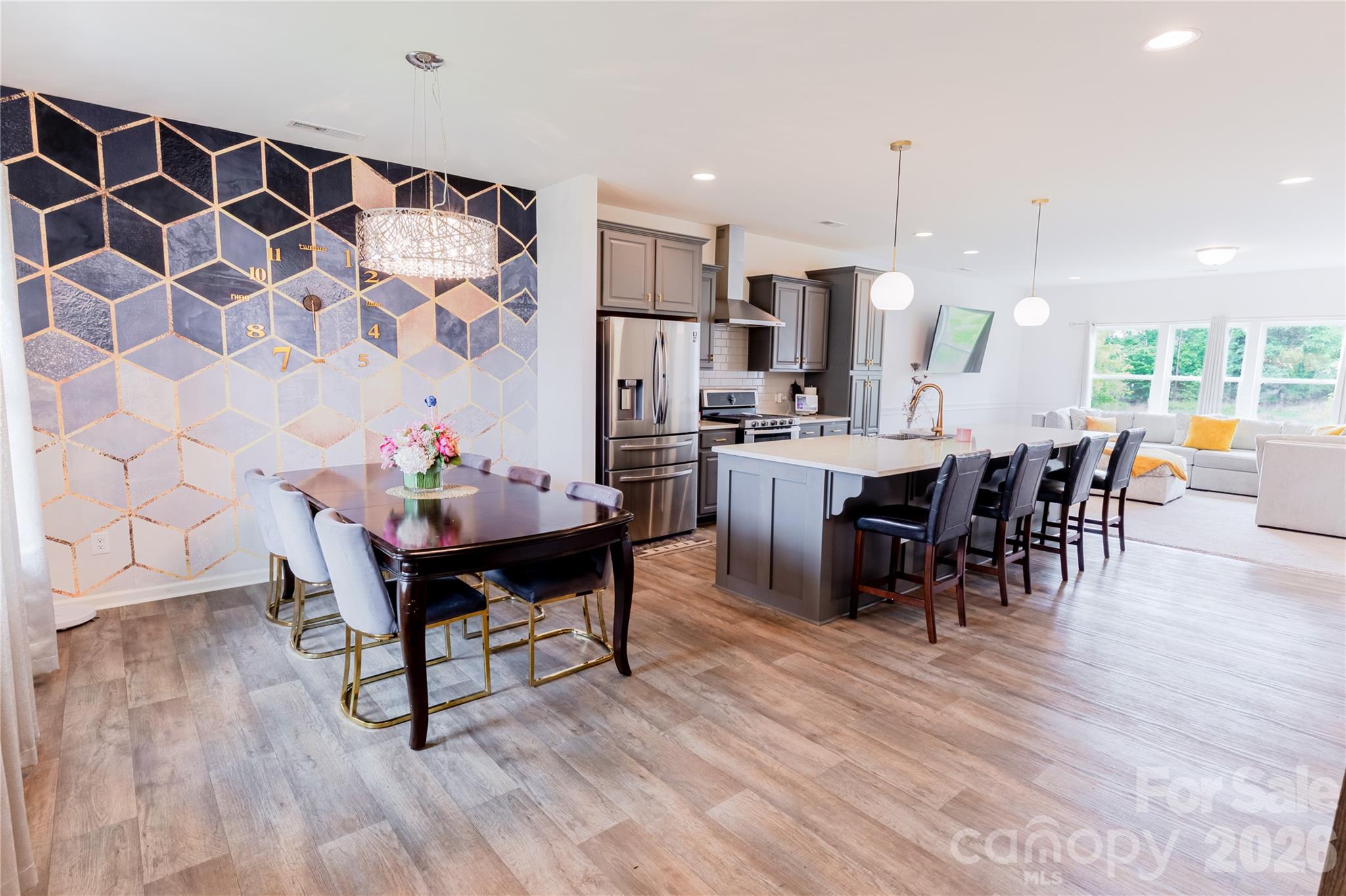 1554 Whitman Court 115