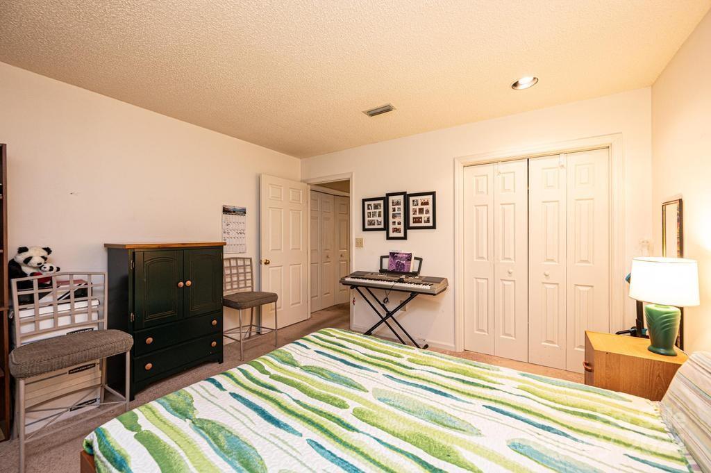 Colony Square - Residential