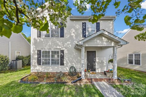 Photo of 1505 Tuckers Glenn Drive, Rock Hill, SC 29732 (MLS # 4358980)