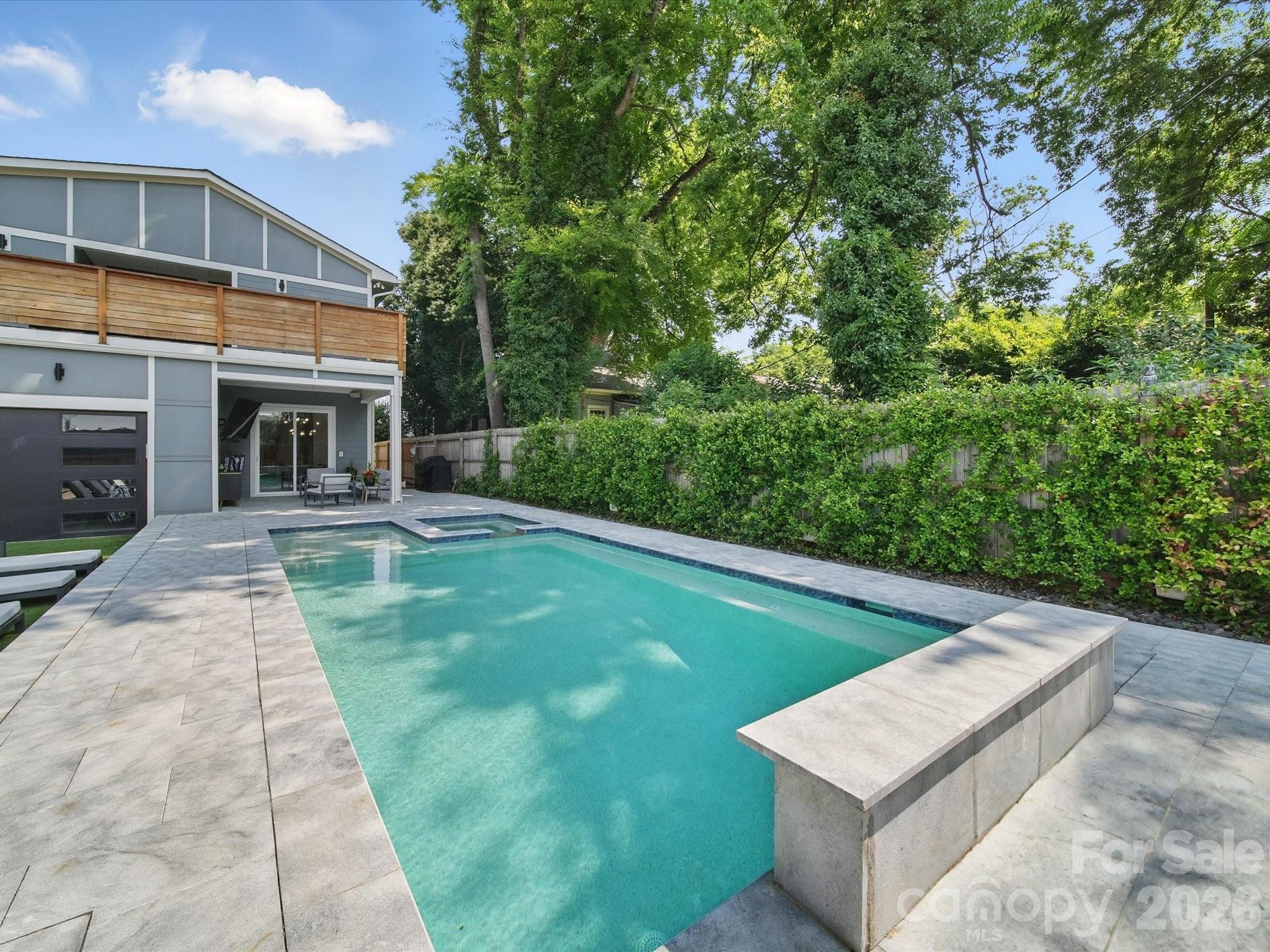 Elizabeth - Residential