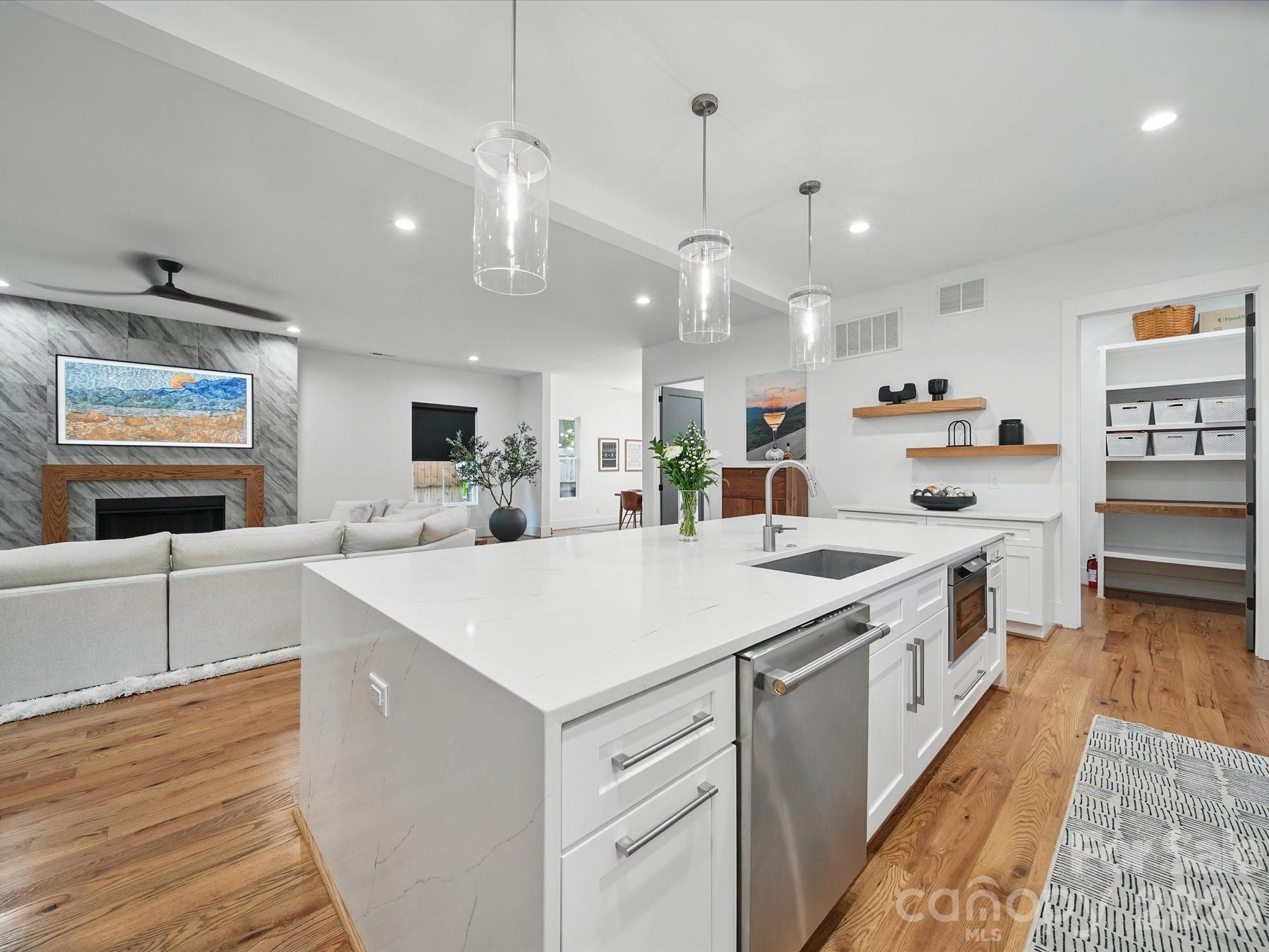 Elizabeth - Residential