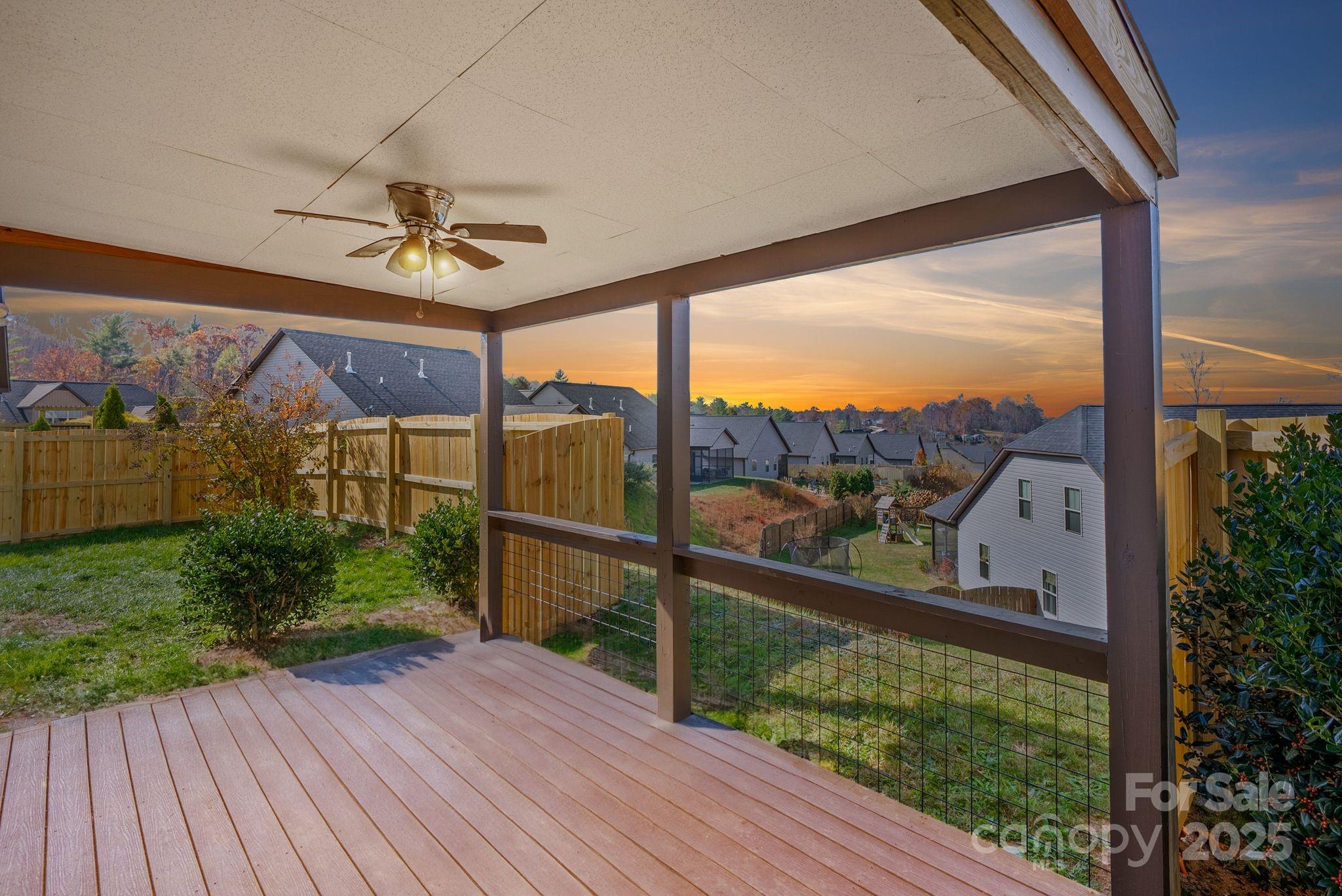 Maple Trace - Residential