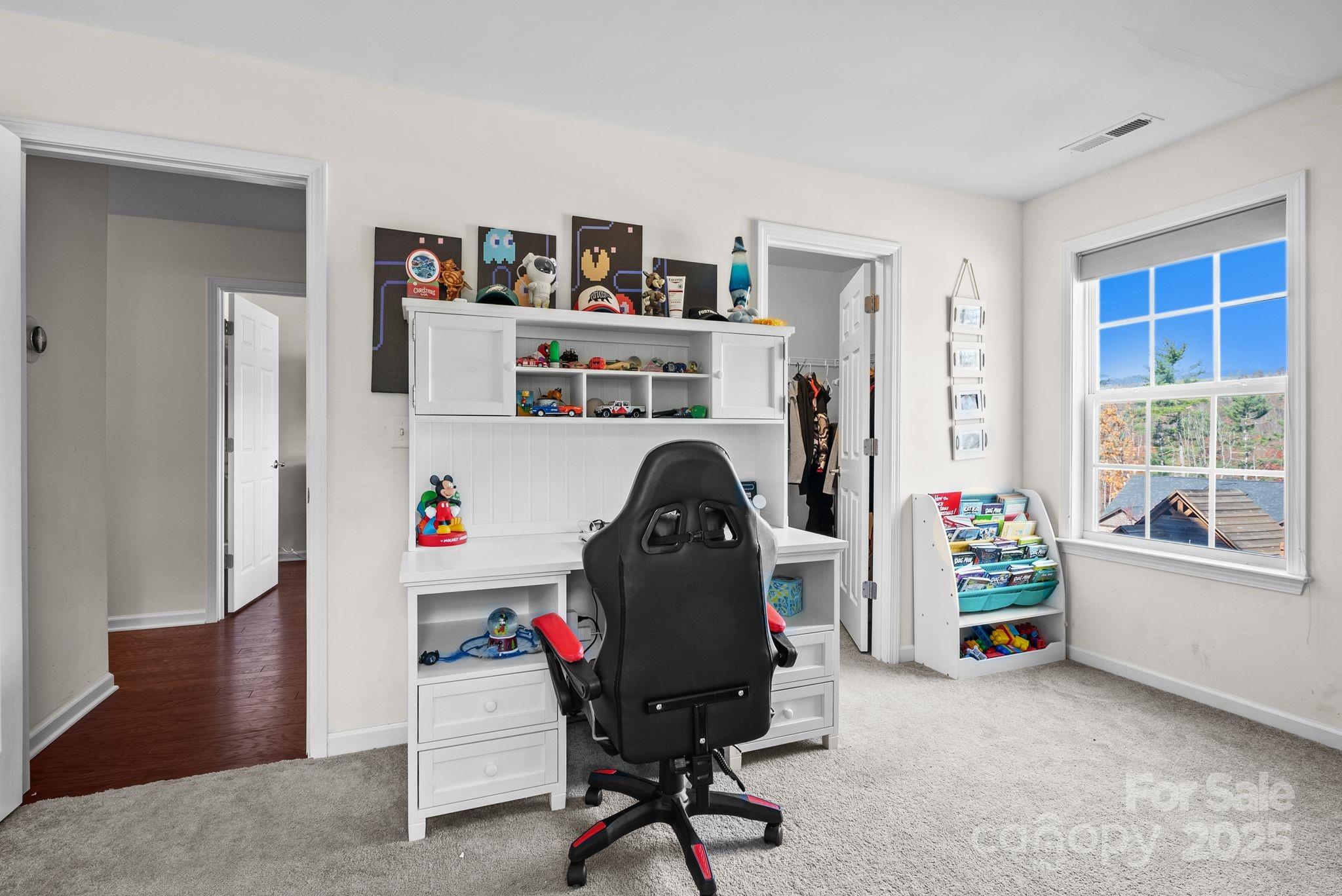 Maple Trace - Residential