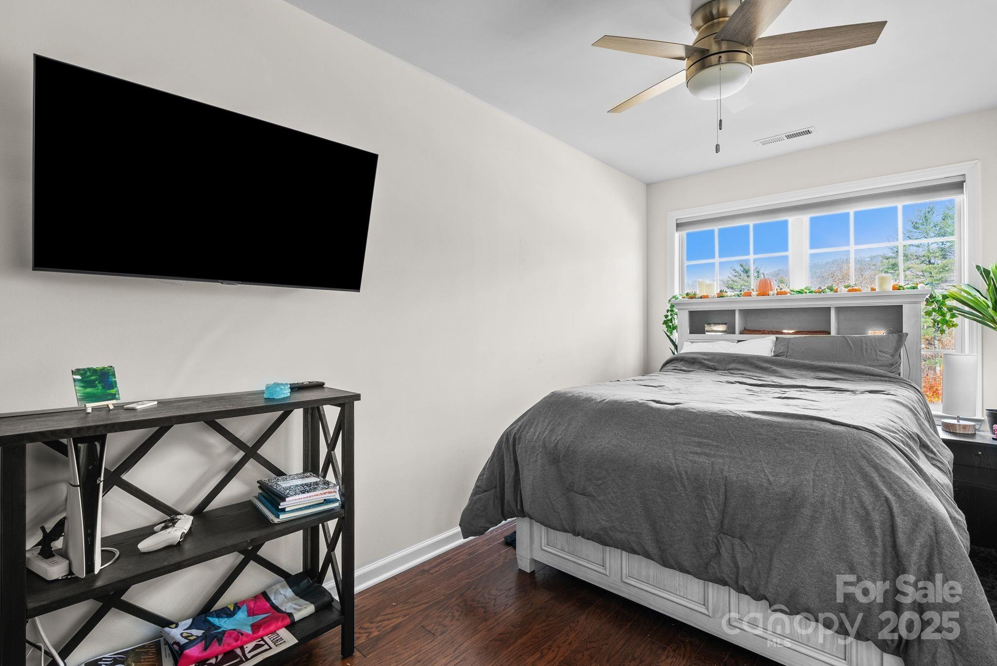 Maple Trace - Residential