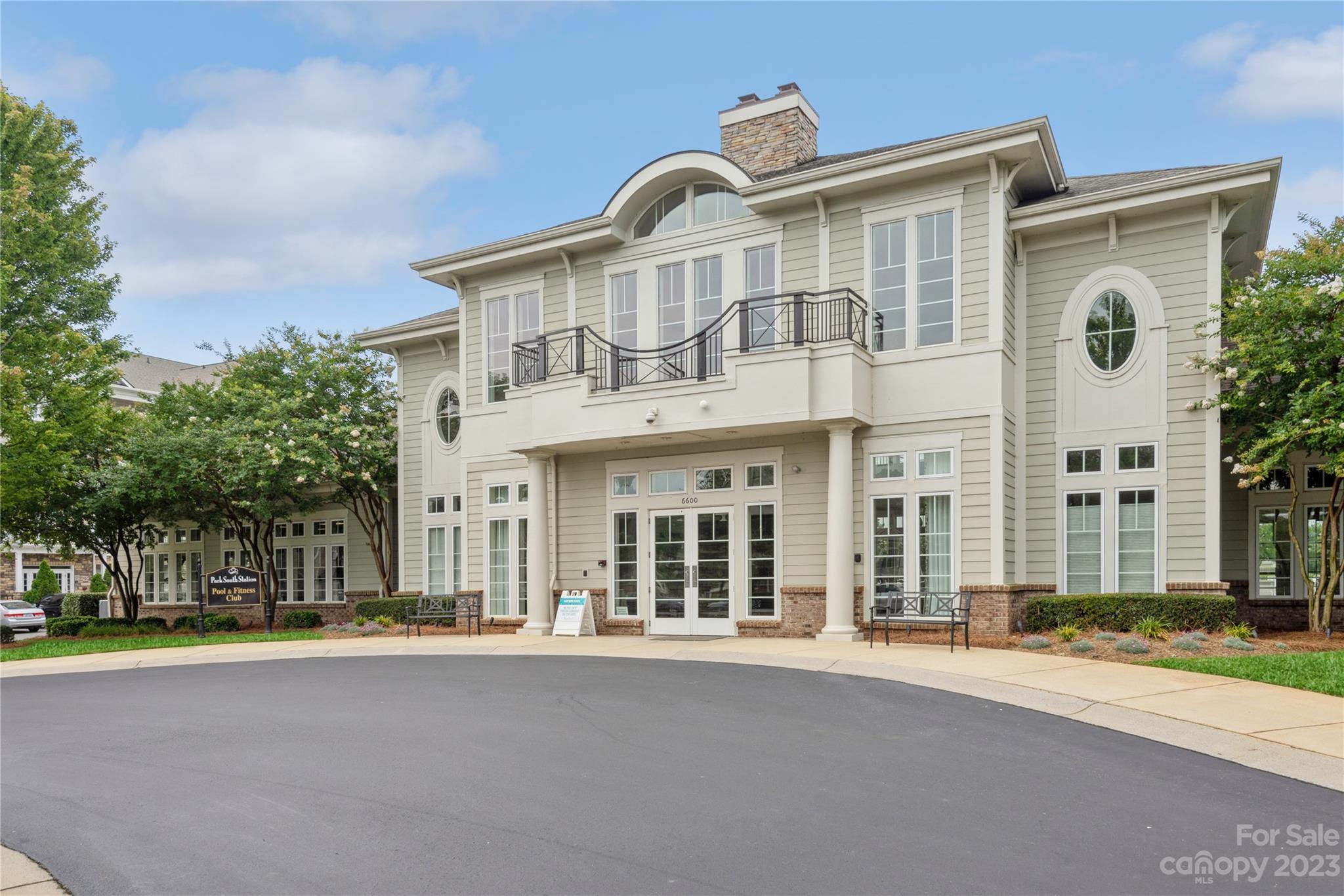 Park South Station - Residential