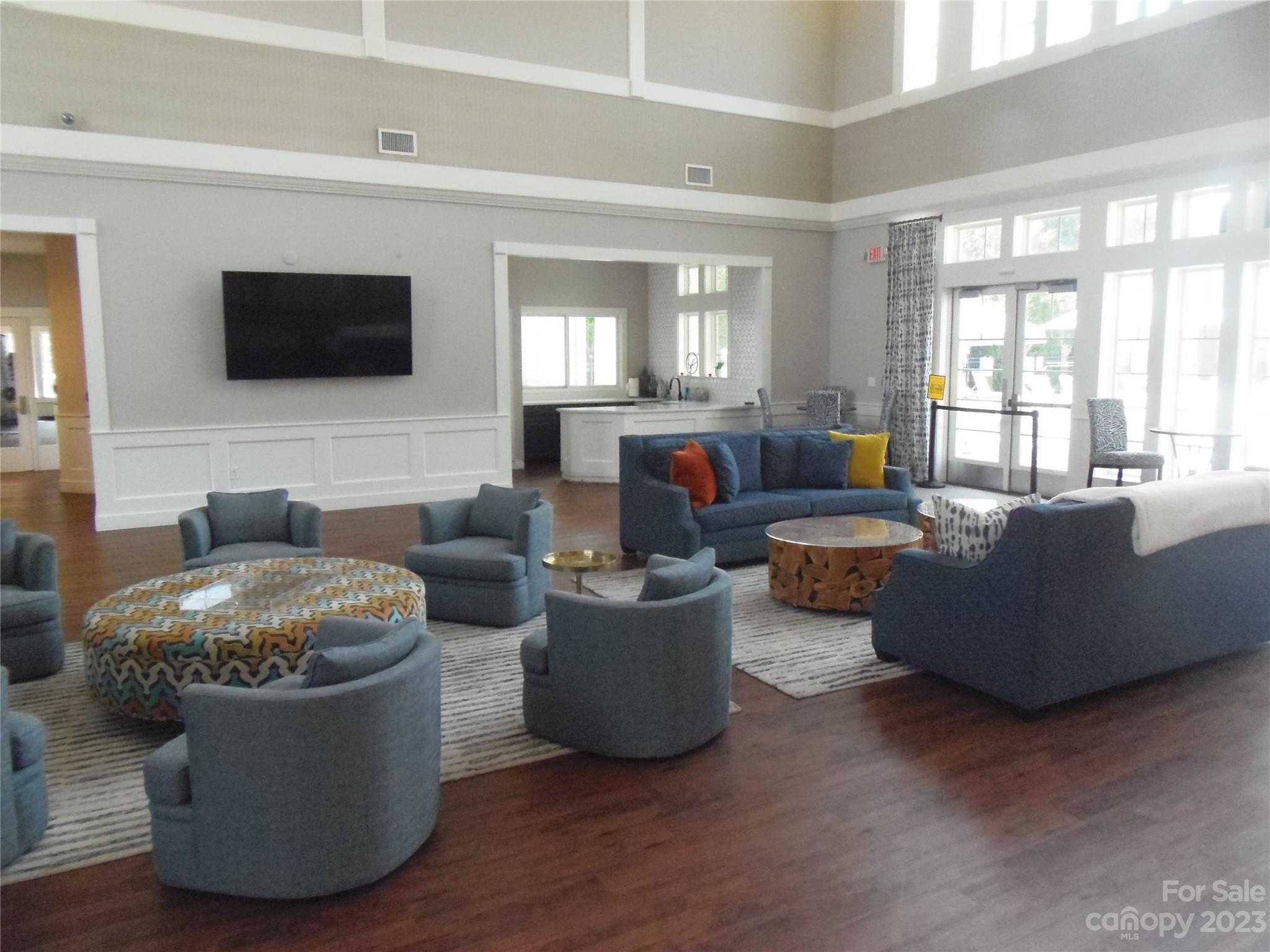 Park South Station - Residential