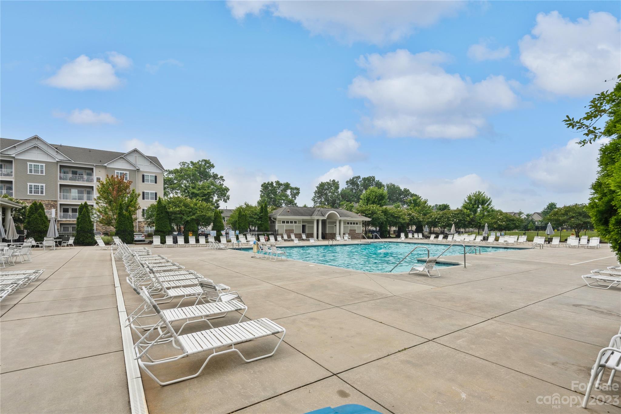 Park South Station - Residential