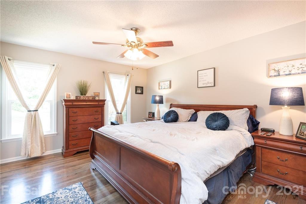 Meadow Creek - Residential