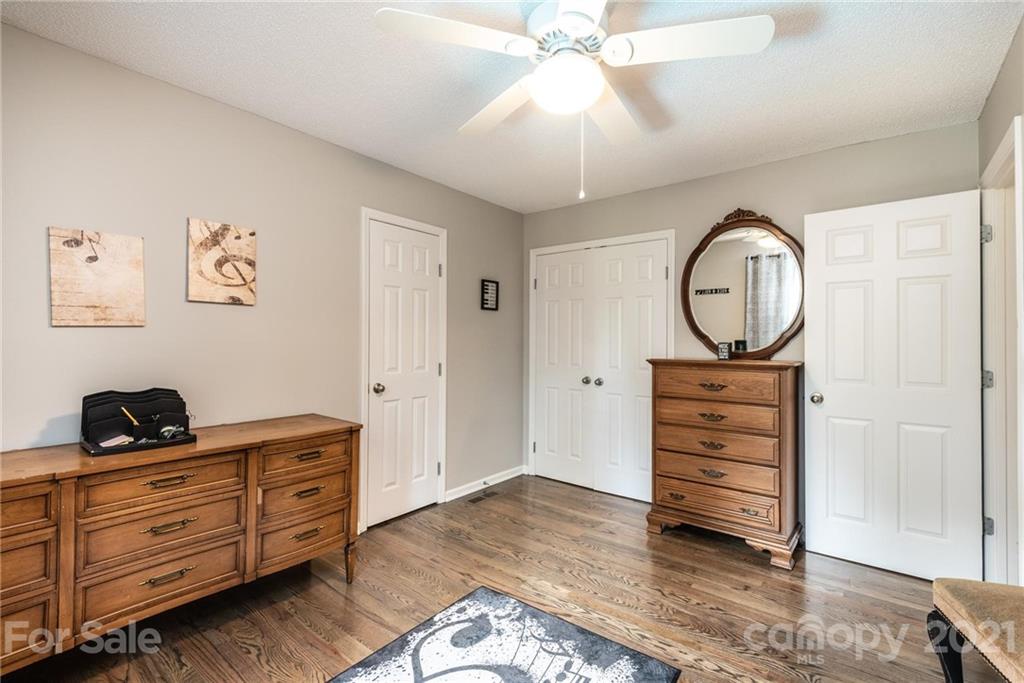 Meadow Creek - Residential