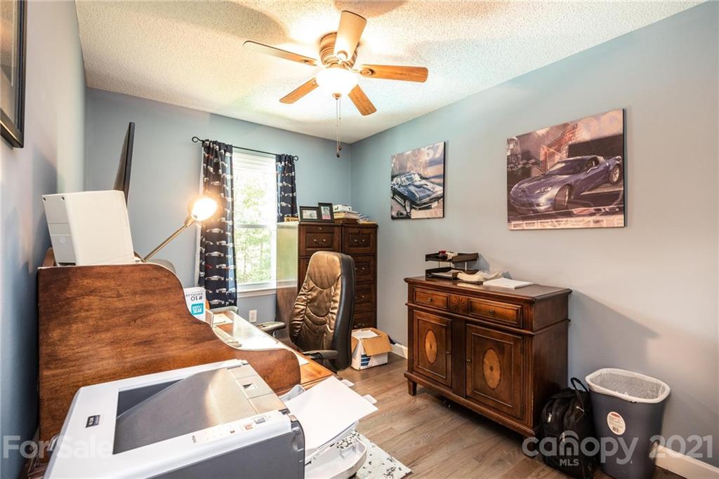 Meadow Creek - Residential