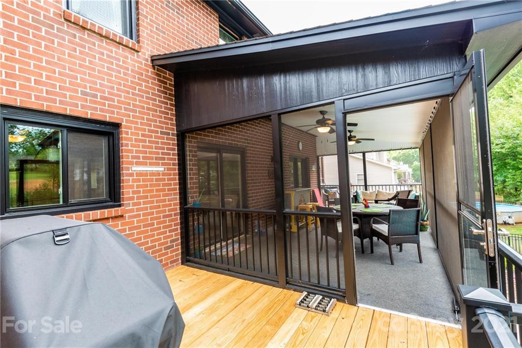 Meadow Creek - Residential