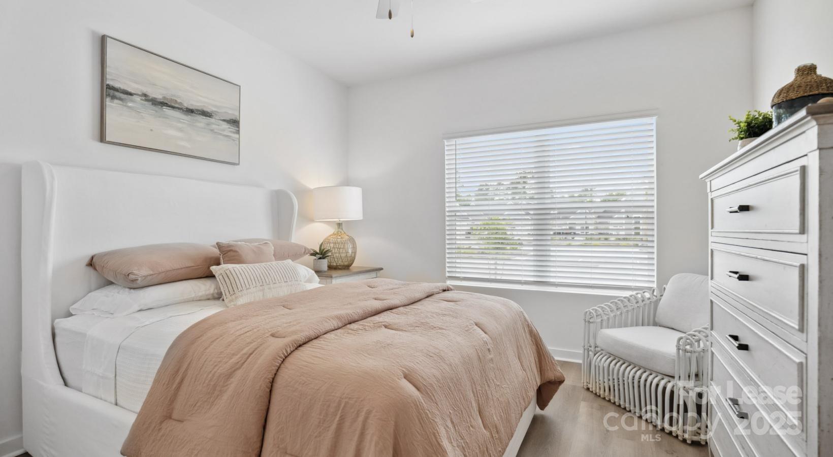 Mooresville, North Carolina 28117, United States, 2 Bedrooms Bedrooms, ,2 BathroomsBathrooms,Residential,Active,229576