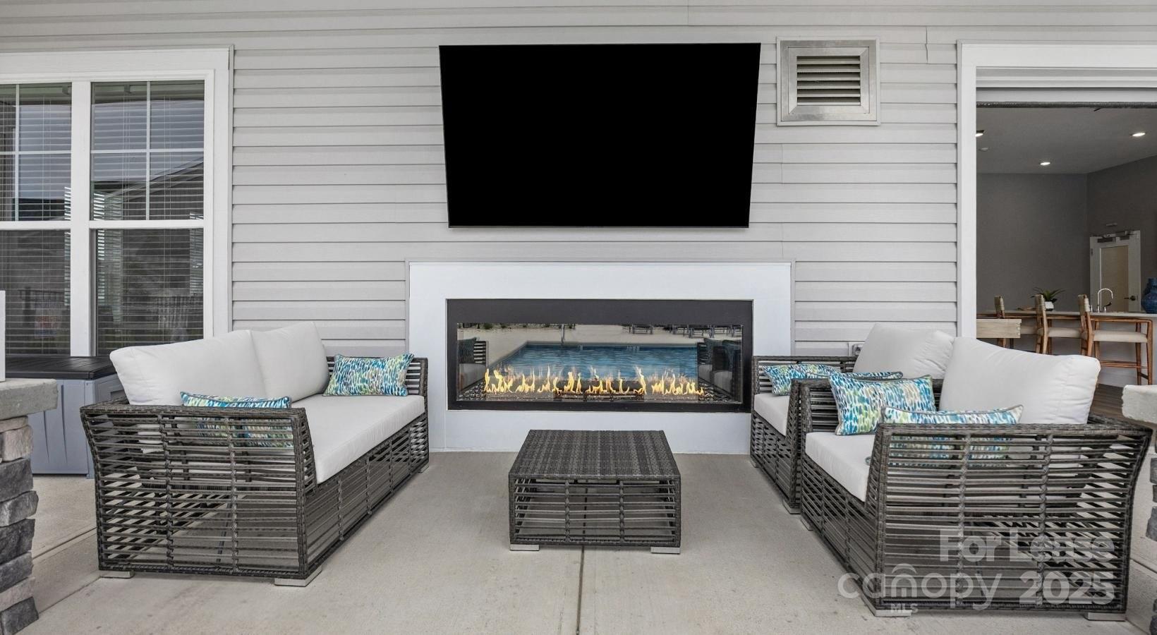 Mooresville, North Carolina 28117, United States, 2 Bedrooms Bedrooms, ,2 BathroomsBathrooms,Residential,Active,229576