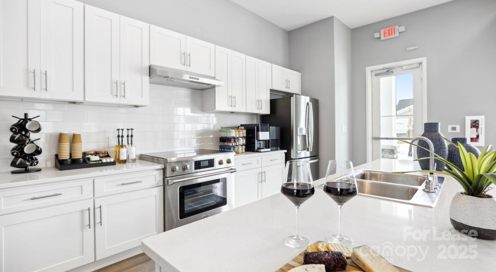 Mooresville, North Carolina 28117, United States, 2 Bedrooms Bedrooms, ,2 BathroomsBathrooms,Residential,Active,229576