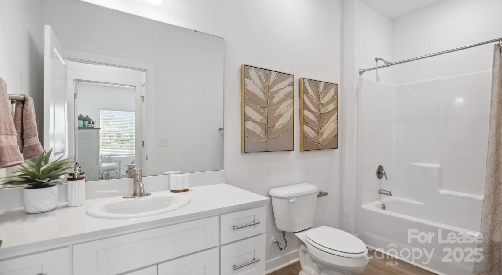 Mooresville, North Carolina 28117, United States, 2 Bedrooms Bedrooms, ,2 BathroomsBathrooms,Residential,Active,229576