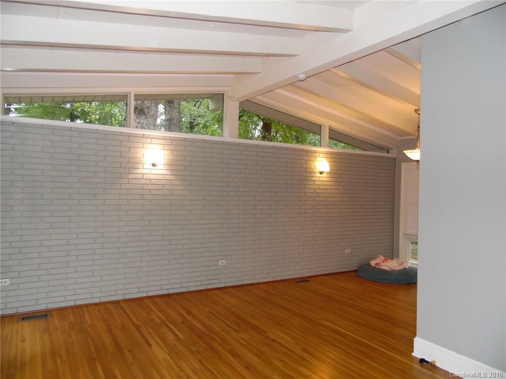 Montclaire - Residential Lease