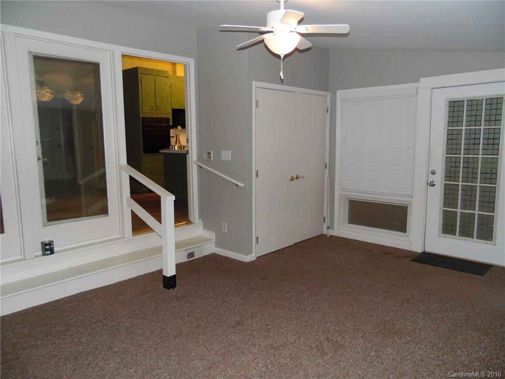 Montclaire - Residential Lease