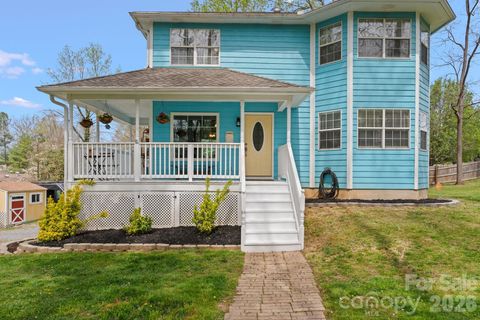 Photo of 539 Caribou Road, Asheville, NC 28803 (MLS # 4367197)