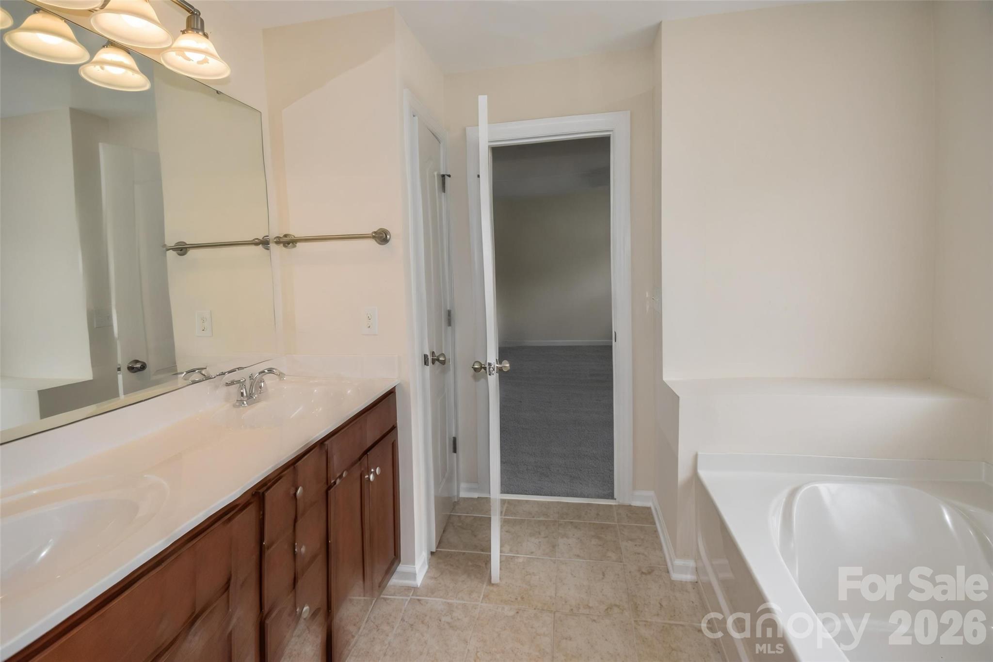 Sedona at Stone Creek Ranch - Residential