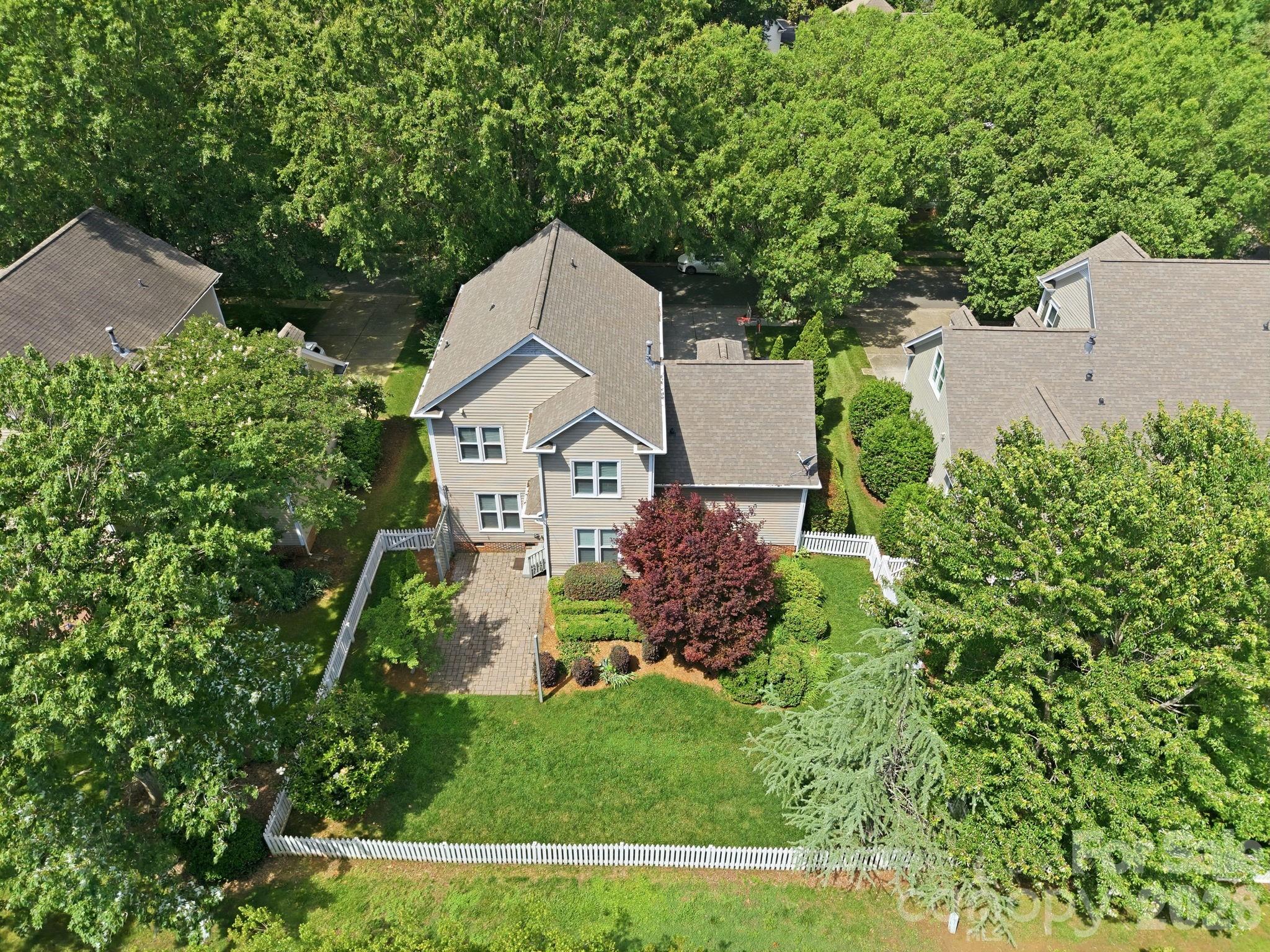 Beverly Crest - Residential
