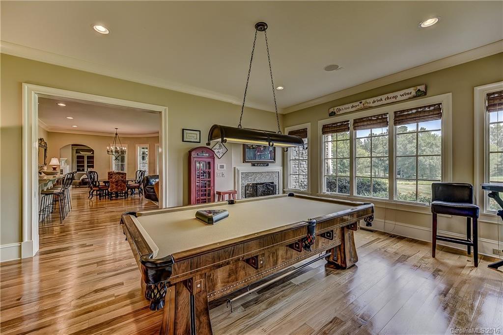 Longview - Residential