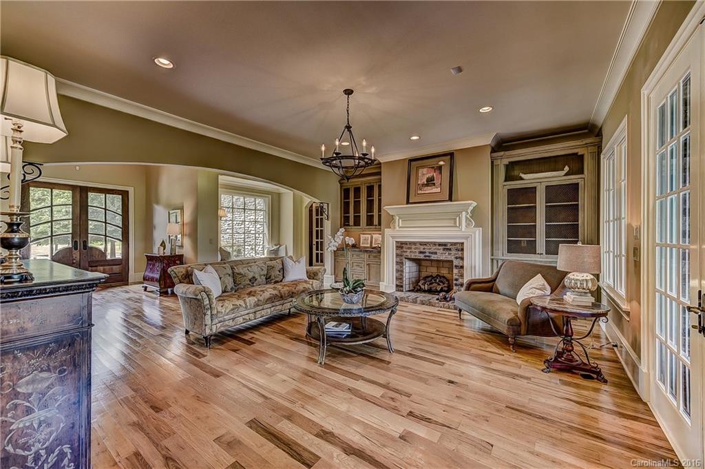 Longview - Residential