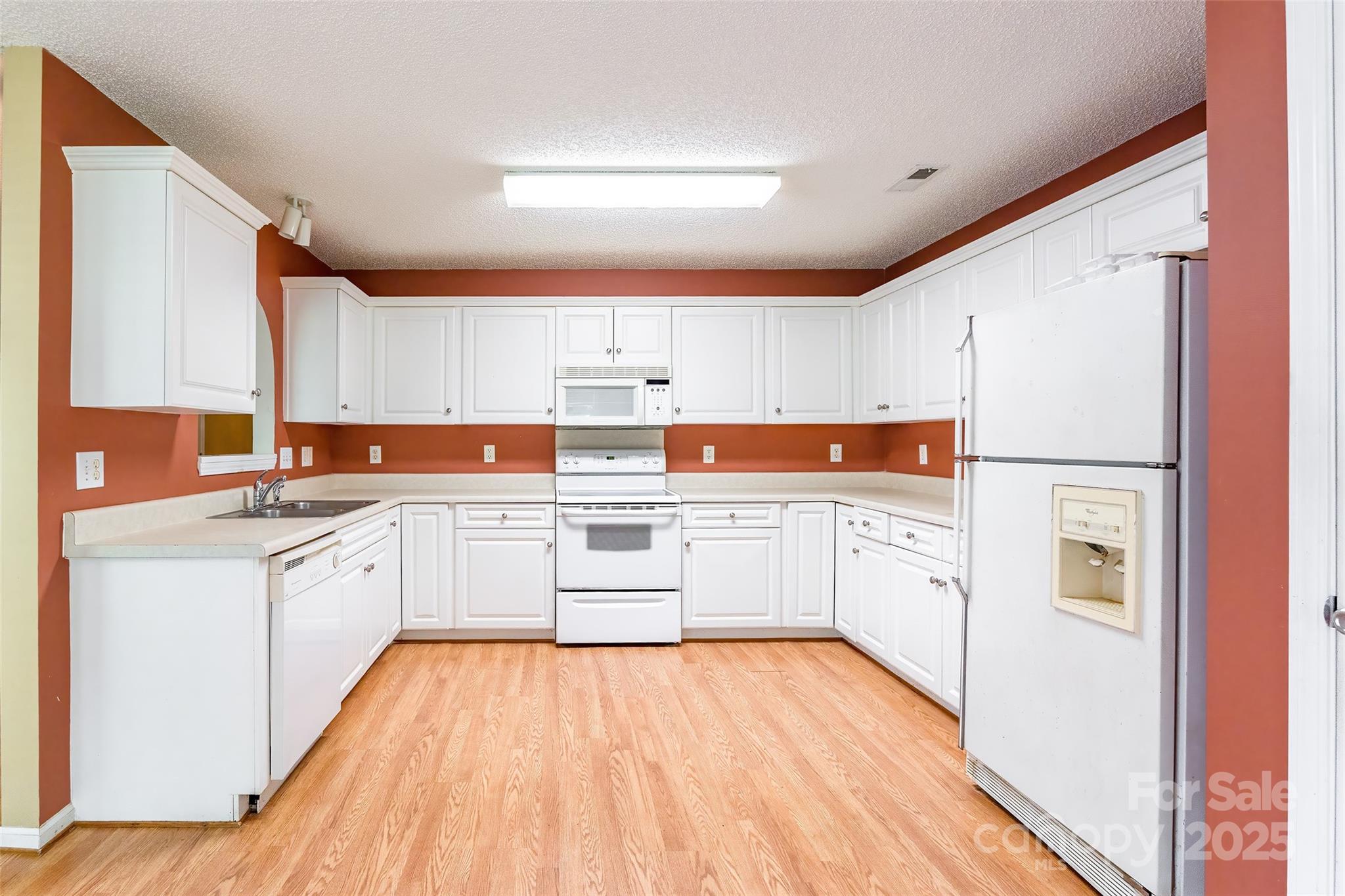 Creekside - Residential