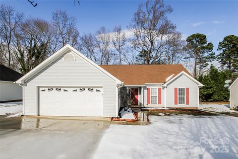 676 Rebecca Jane Drive Mooresville NC 28115