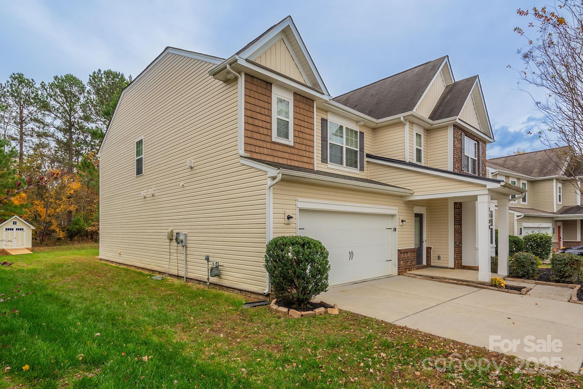 7108 Kinley Commons Lane