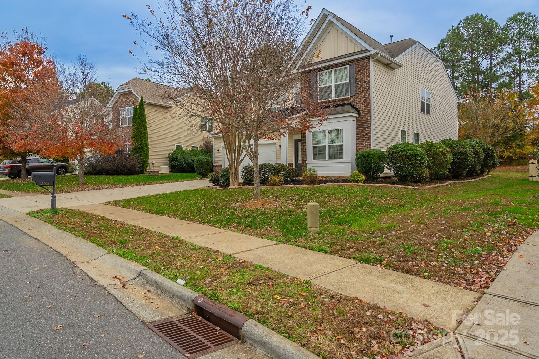 7108 Kinley Commons Lane