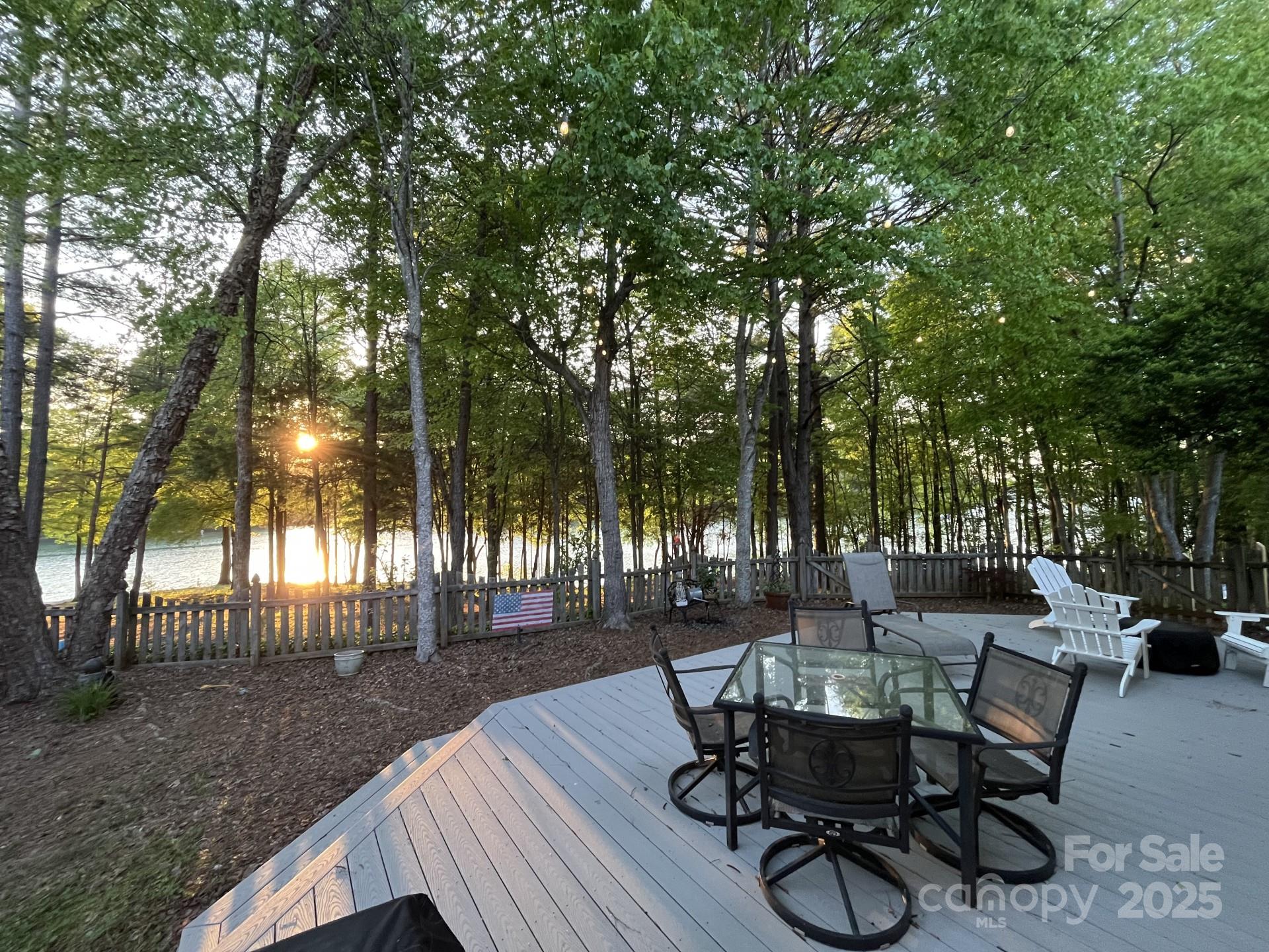 Victoria Bay - Residential