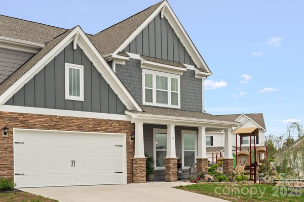 30 SILVERTHORNE CT, HENDERSONVILLE, NC 28792 - Image 741d6a89db2749bd2c465e1e23e04efe/1739327323