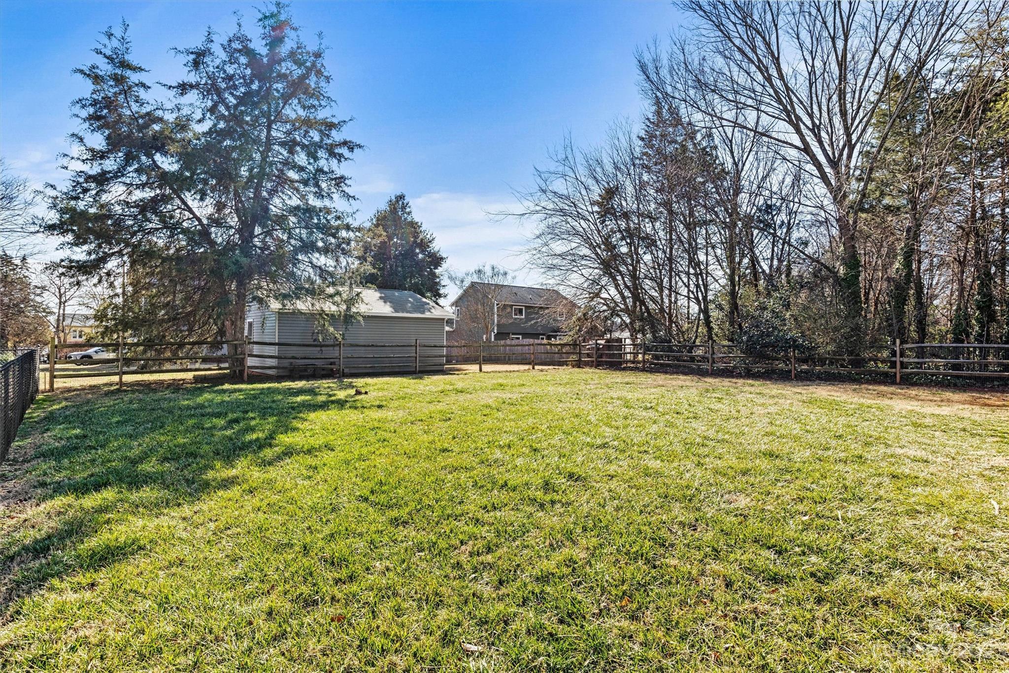 Commodore Peninsula - Residential