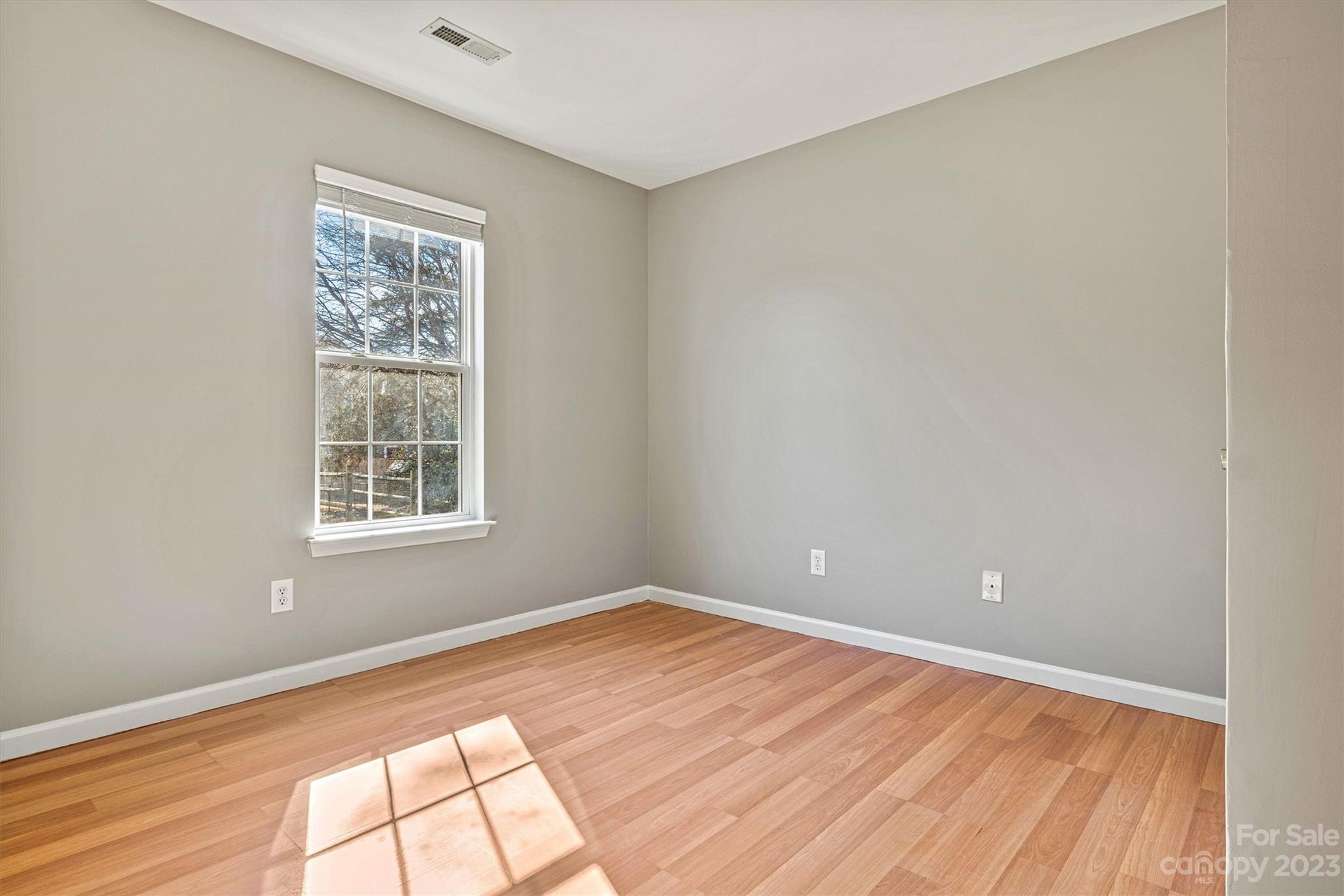 Commodore Peninsula - Residential