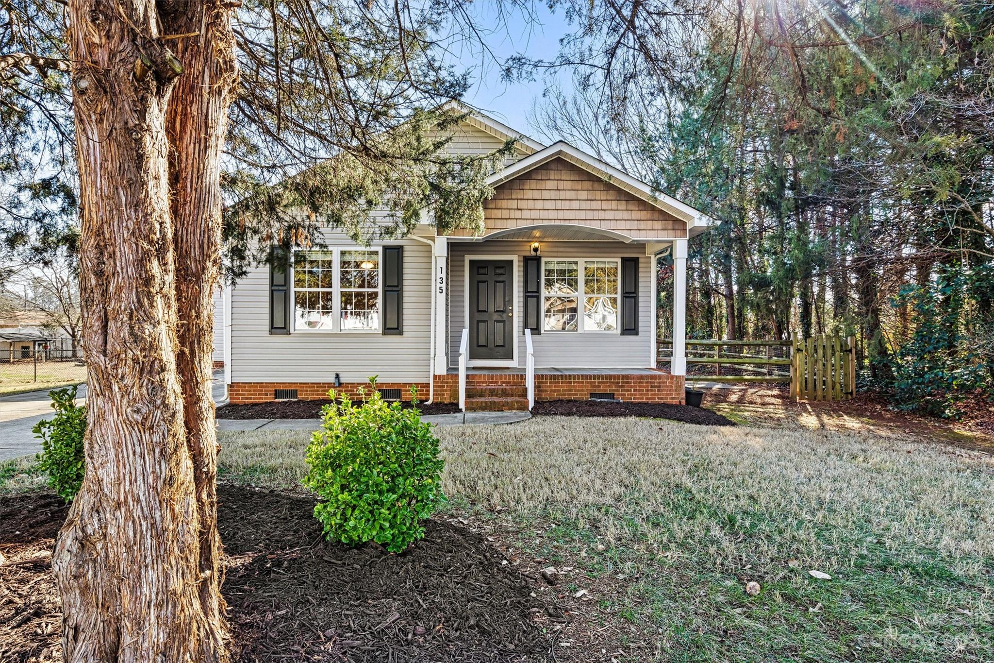 Commodore Peninsula - Residential