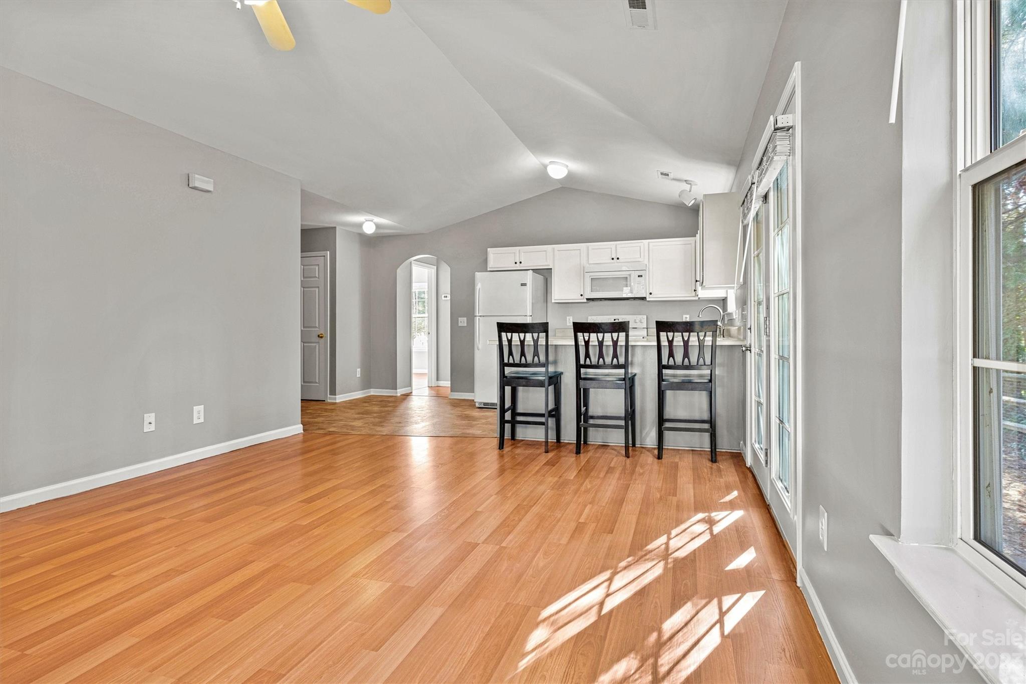 Commodore Peninsula - Residential