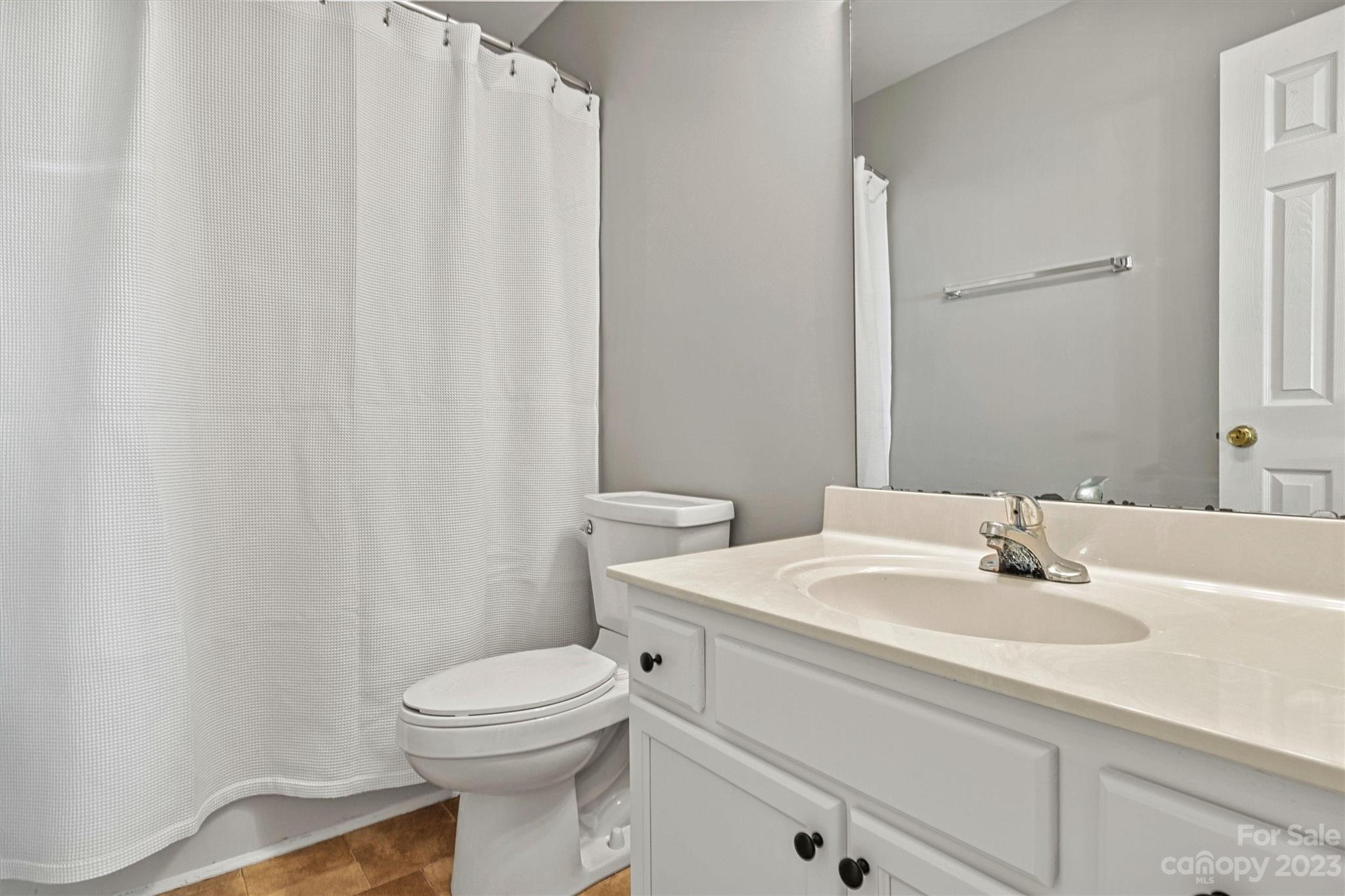 Commodore Peninsula - Residential